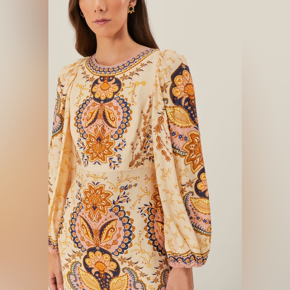 NWT Farm Rio Cream and Gold Paisley Maxi Dress - Picture 3 of 9